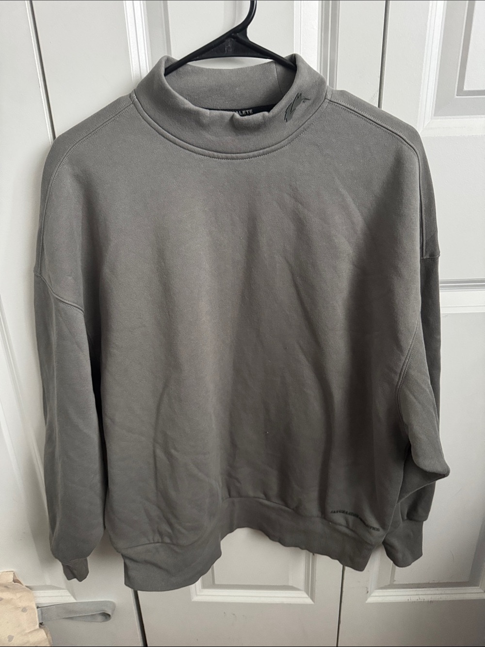 Alphalete Men's Gray Turtleneck Pullover